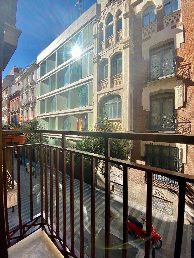 Charming Gran Via V - Estancias Temporales Apartman Madrid Kültér fotó